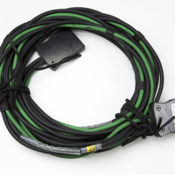 Bates 100 amp 120V 50′ Cable